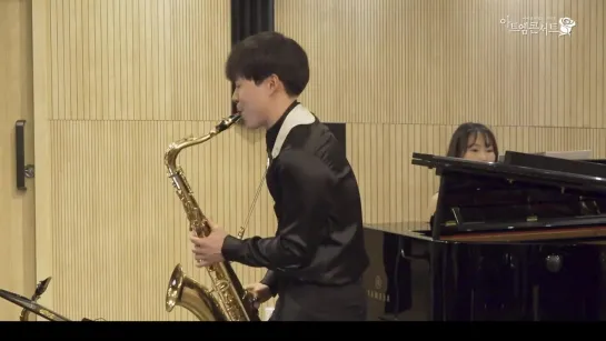 Saxophone Brandon Choi, Roberto Molinelli