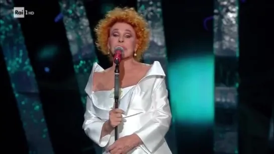 Ornella Vanoni con Bungaro e Pacifico - “Imparare ad amarsi” - Sanremo 2018 (Prima serata)