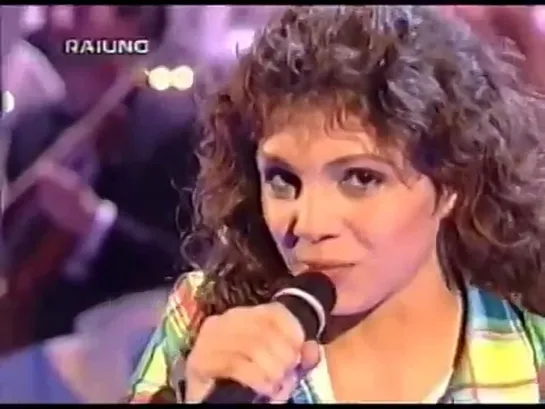 Adriana Ruocco - "Uguali uguali" (Sanremo 1997)