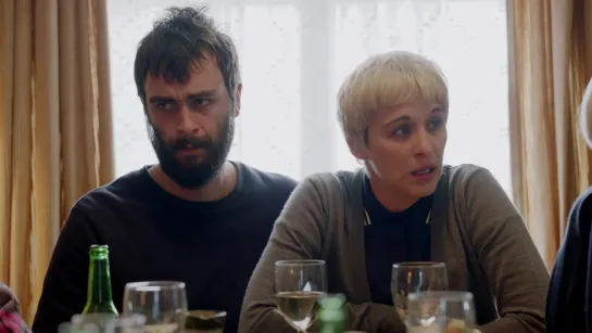 Это Англия '90/This Is England '90 (2015) Серия 03 "Autumn" [HDRip]