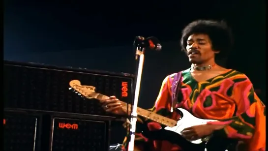 Jimi Hendrix – Foxey Lady (Live at Isle of Wight Festival, East Afton Farm in England on 31 August 1970)