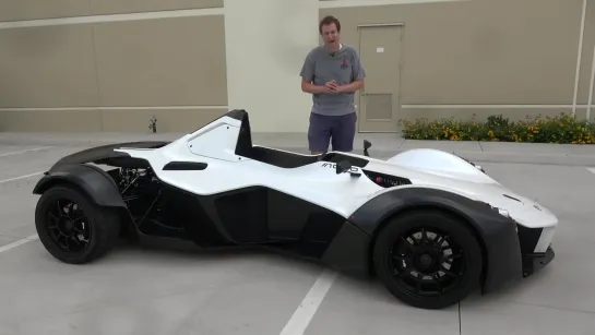 BAC Mono - это безумная дорожная гоночная машина за $250 000