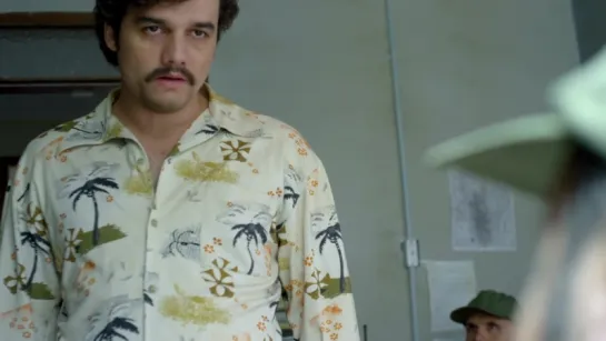 Narcos 1х01 пошёл в жопу