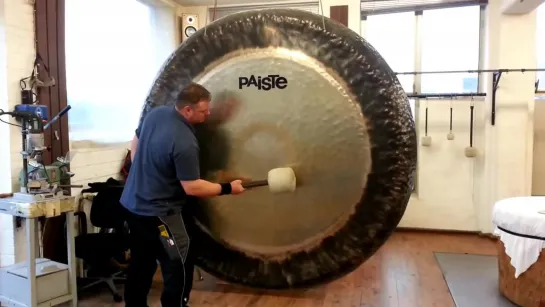 Paiste — 80" Symphonic Gong played by Paiste Gong Master Sven