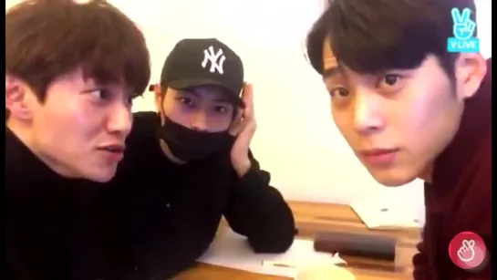 Dongwon in Heejun  Dongyeons vlive