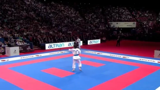 Final Female Kata. Rika Usami of Japan. 宇佐美 里香。空手