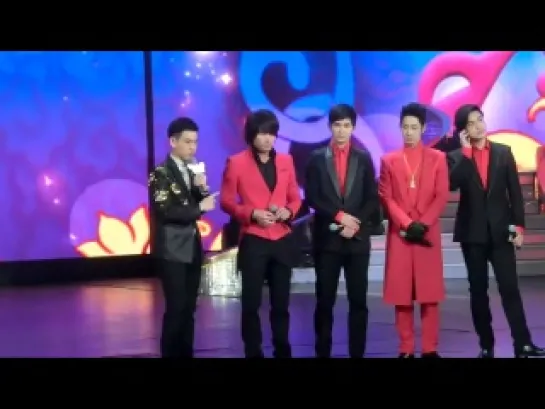 F4 - Интервью (Jiangsu Spring Festival Evening ) - 2 часть (2013.01.31)