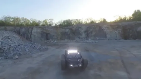 Howe  Howe Technologies - Ripsaw EV2 Супер Танк Экстремальное Offroad Тестирование [720p]