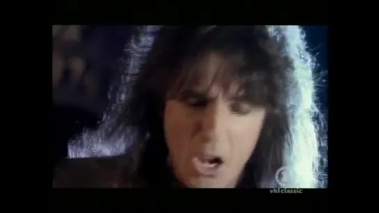 Alice Cooper - House Of Fire