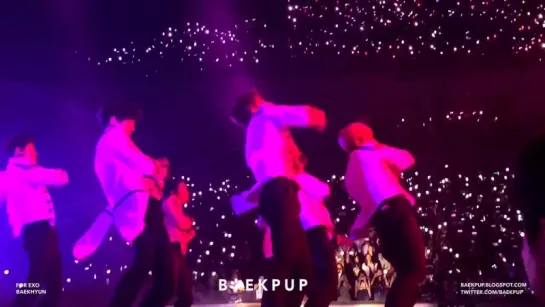 180428 EXO PLANET #4 - The EℓyXiOn in Manila _ Kokobop 백현 (Baekhyun focus) Kokobop