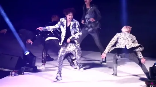 130406 EXO-K @ S/S Seoul Girls Collection 2013 -HISTORY(CAM1) [kibon2000]