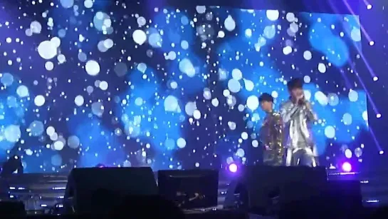 [Fancam] EXO Showcase - Into Your World