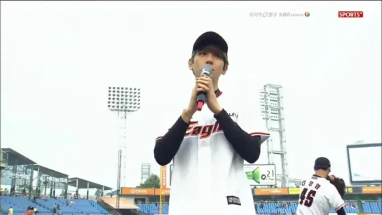 150616 한화이글스 백현 시구 Baekhyun first pitch