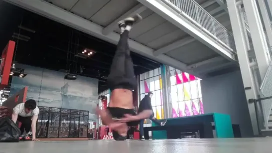 New WORLD RECORD HEADSPIN Drills B-Boy Jim Jean