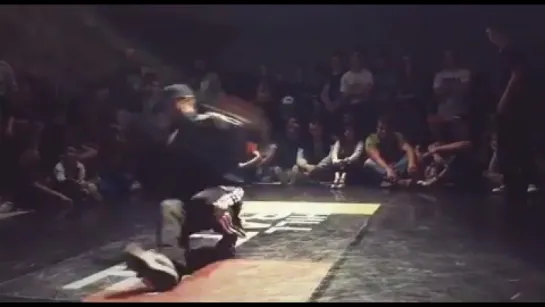 BBoy Dale (I Town Family) at Red Hill Battle 2017.