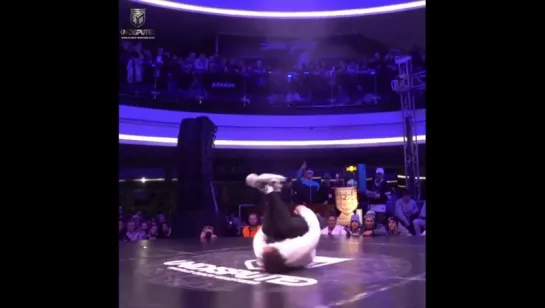 BBoy Issei (Foundation Crew) final round at Undisputed.