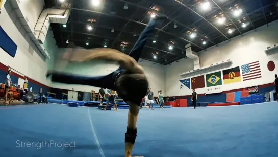 SIMONSTER Monster Power  Calisthenics Session- Air Flares, Headspins at Newhope Gymnastics