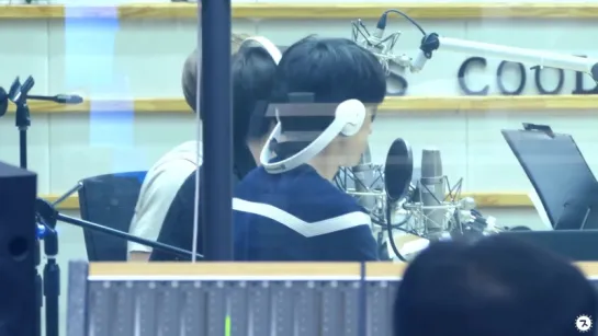 [FANCAM:RADIO] 161019 KBS CoolFM «Lee Hongki's Kiss The Radio».