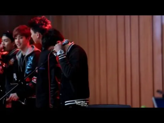 [FANCAM:RADIO] 140213 GOT7 - Girls Girls Girls (Jr. Focus) @ Cultwo Show