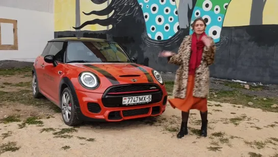 Заряженный Mini John Cooper Works эмоциональный отзыв девушки