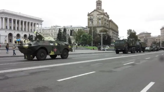 Cпециальные автомобили на выставке военной техники в Киеве