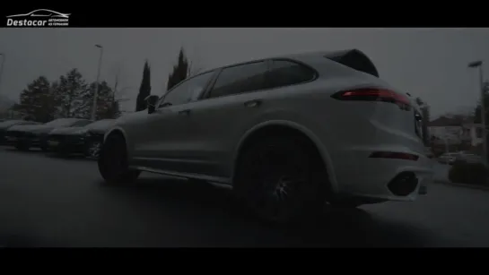 Porsche Cayenne Turbo 2015