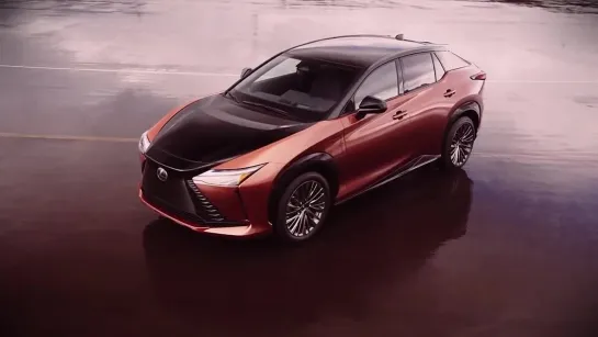 Это самый красивый и технологичный японский кроссовер _ Lexus RZ 2023