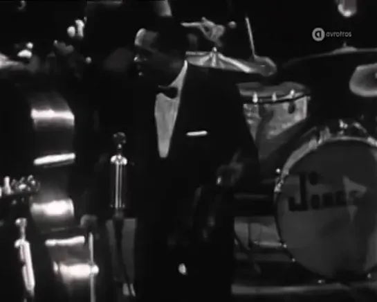 Oscar Peterson Trio  Ella Fitzgerald - Jazz At The Philharmonic - 1957