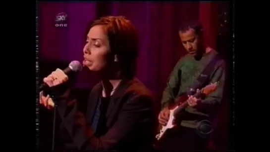 Natalie Imbruglia - Torn (Live on Letterman)