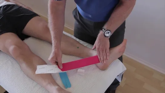 How to treat Shin Splints (Medial tibial stress Syndrome _ Periostitis) with Kinesiology tape