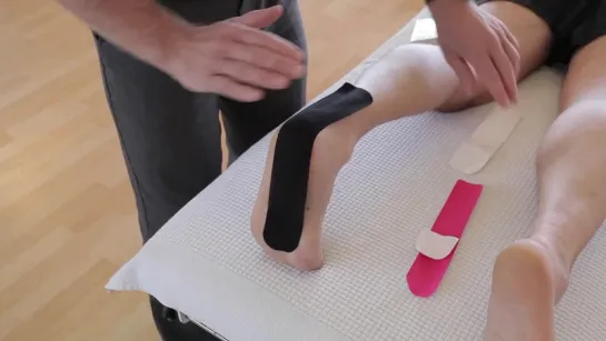 How to treat a painful foot _ plantar fasciitis with Kinesiology Taping