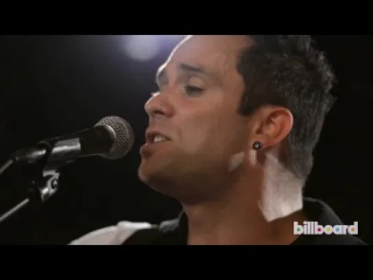 Skillet - Rise (Live @ Billboard Studios 2013)