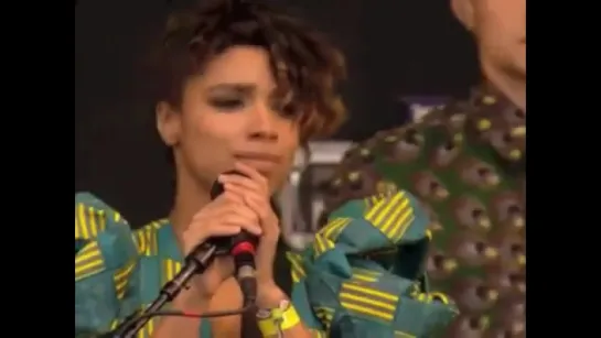 Lianne La Havas - Weird Fishes (Radiohead cover)