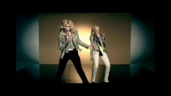 Aly & AJ - Like whoa