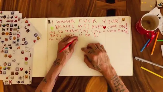 Die Antwoord - Love drug (Lyric video)