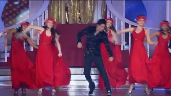 Shah Rukh Khan Dance at ZeeCineAwards 2011