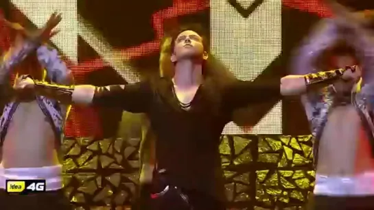 Hrithik Roshan Performance - IIFA 2016