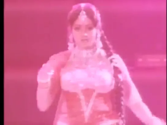 Sridevi Performs to Chandni