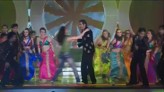 Sophie, Anushka, Arjun Rampal Dance at Zee Cine Awards 2011