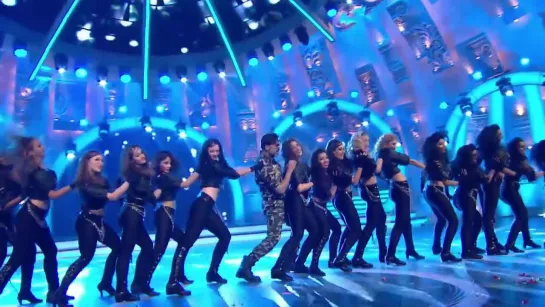 Akshay Kumar dance at Zee Awards 2014