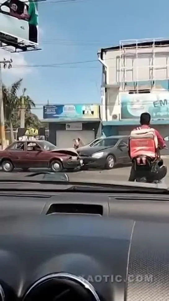 Эпичность этого видео зашкаливает