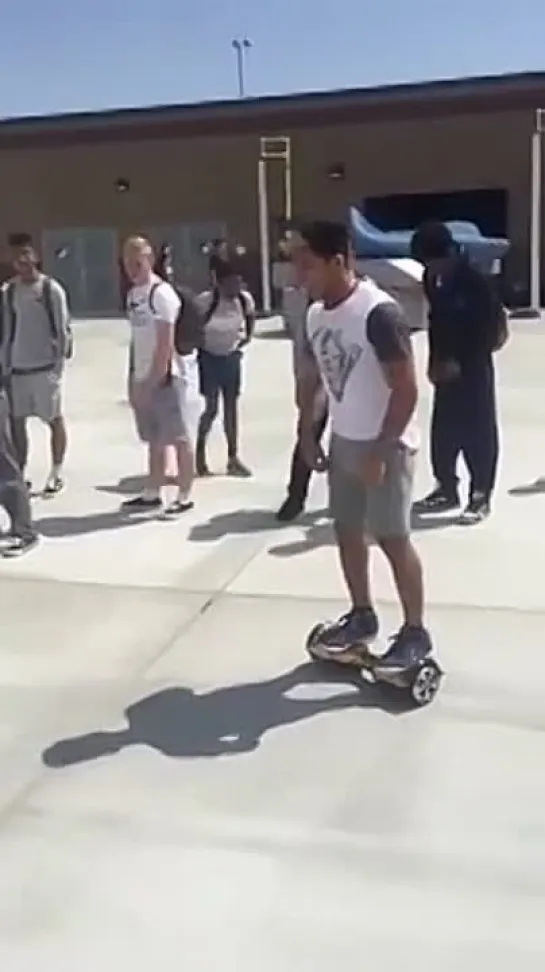 Tony Hawk отдыхает