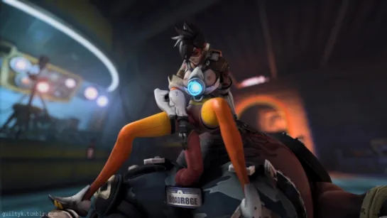 TRACER x ROADHOG