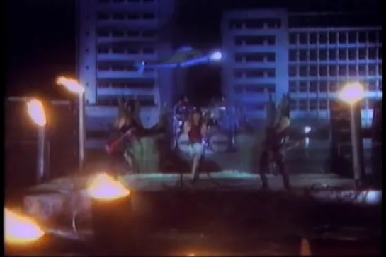 Into The Fire - Dokken 1984