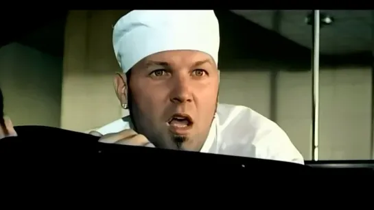 Limp Bizkit - Take A Look Around