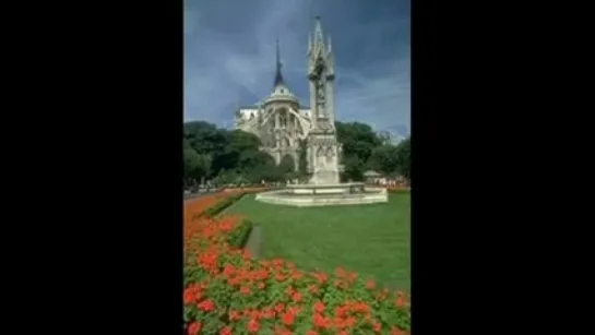 Notre Dame de Paris Pipe Organ: Vierne - JS Bach Prelude & Fugue in E minor BWV 533