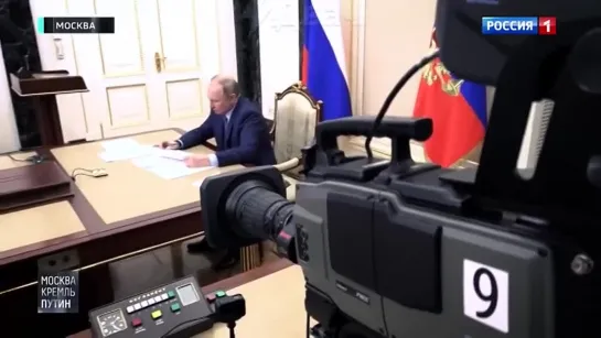 Путин и карандаш