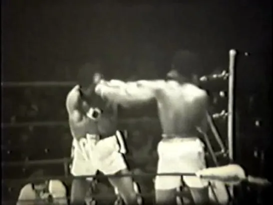 Muhammad Ali vs Ernie Terrell (WBA World Heavyweight Title) (06-02-1967)