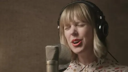 Pomplamoose ft. John Schroeder - Les Champs-Elysées (Joe Dassin)