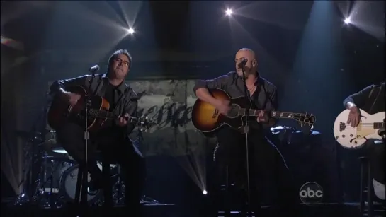 Daughtry with Vince Gill - Tennessee Line [LIVE]